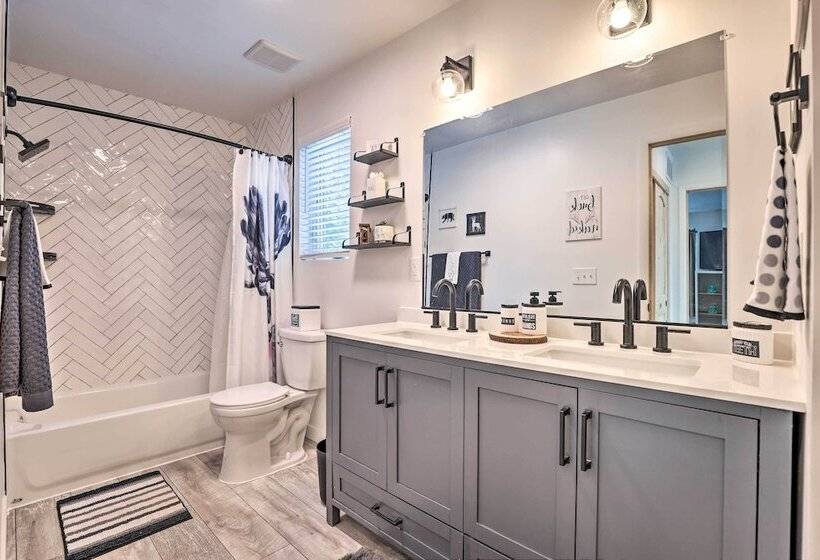 Modern Mtn Cabin < 2 Mi To St Mary S Glacier