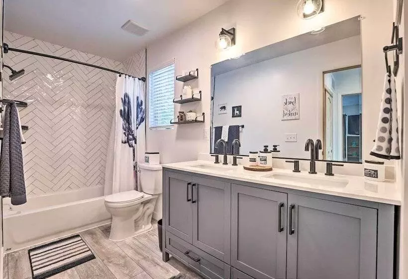 Modern Mtn Cabin < 2 Mi To St Mary S Glacier