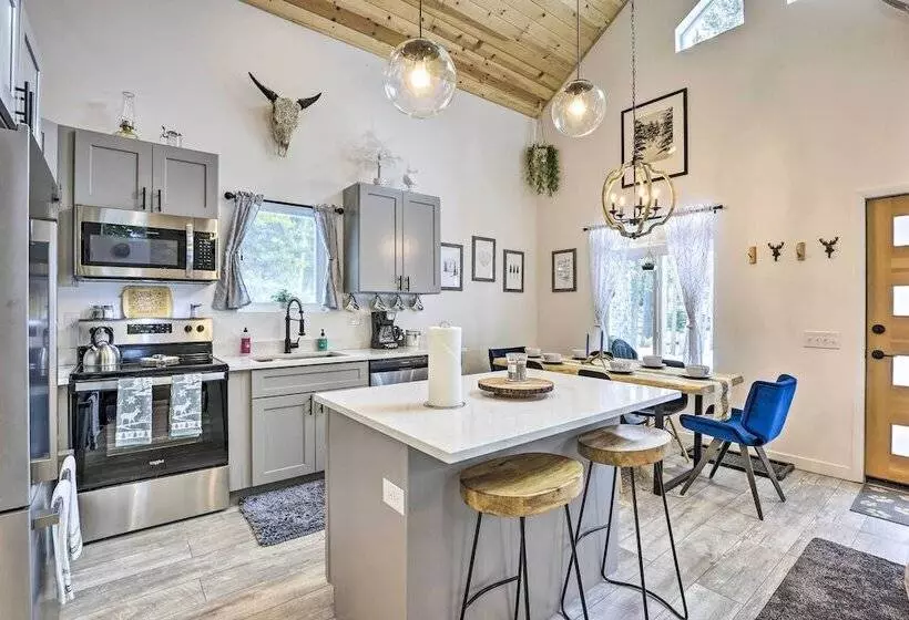 Modern Mtn Cabin < 2 Mi To St Mary S Glacier