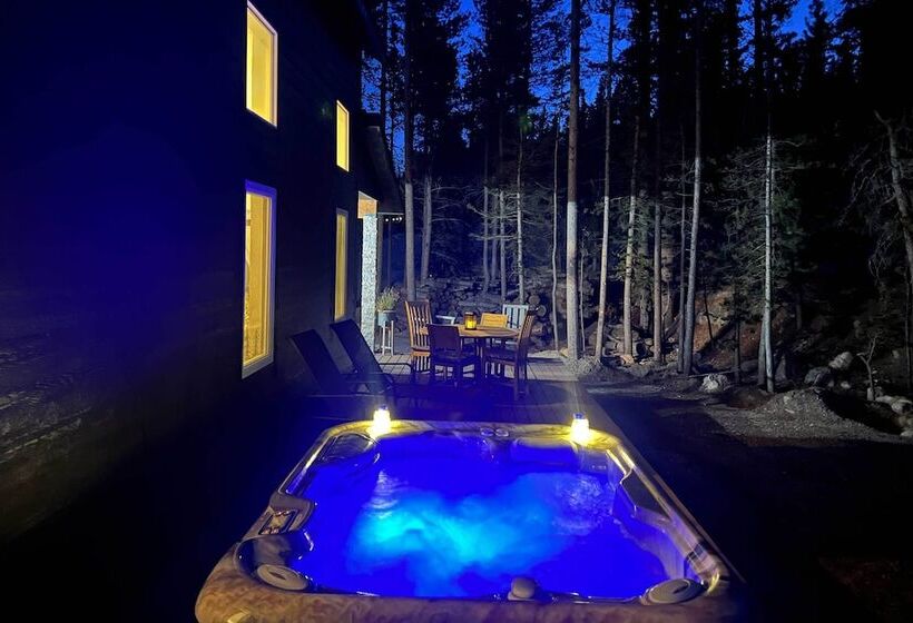 Modern Mtn Cabin < 2 Mi To St Mary S Glacier