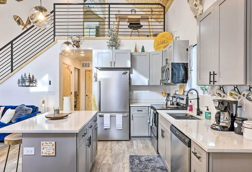 Modern Mtn Cabin < 2 Mi To St Mary S Glacier