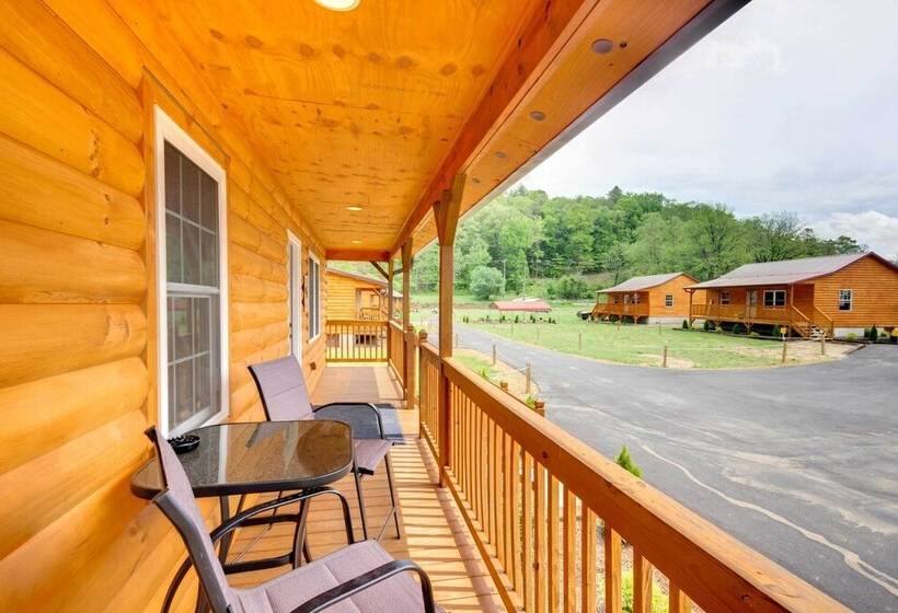 Newly Built Smoky Mountain Cabin Near Bryson City!