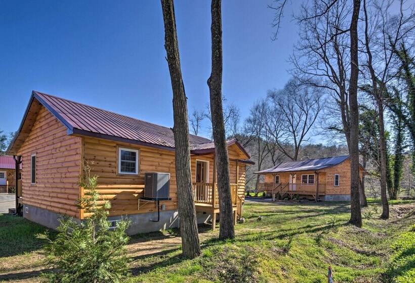 Newly Built Smoky Mountain Cabin Near Bryson City!