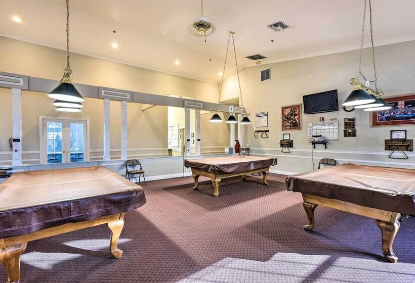 Ocala Gem: 5 Mi To World Equestrian Center!