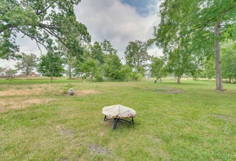 Peaceful Pontiac Barndominium Near Local Museums
