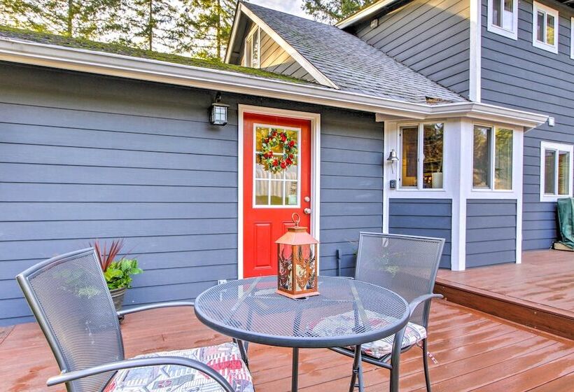 Peacock Hill Retreat On 1 Acre, 1 Mi To Harbor