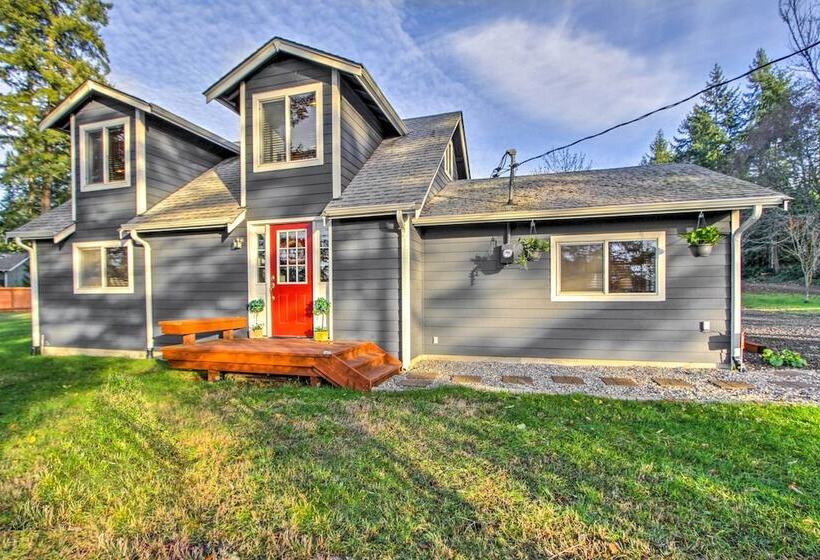 Peacock Hill Retreat On 1 Acre, 1 Mi To Harbor