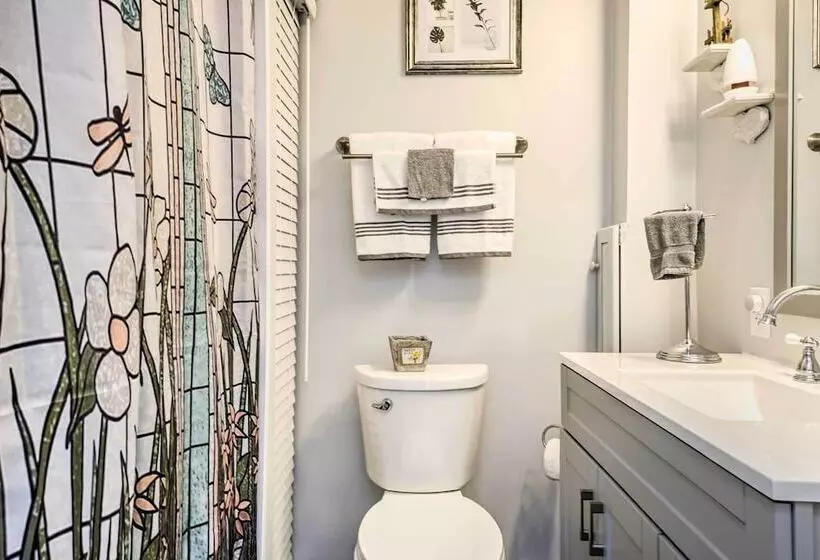 Quaint Mt Vernon Cottage Near Historic Dtwn!