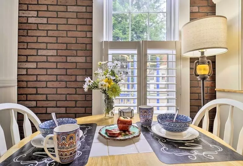 Quaint Mt Vernon Cottage Near Historic Dtwn!