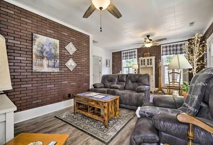 Quaint Mt Vernon Cottage Near Historic Dtwn!