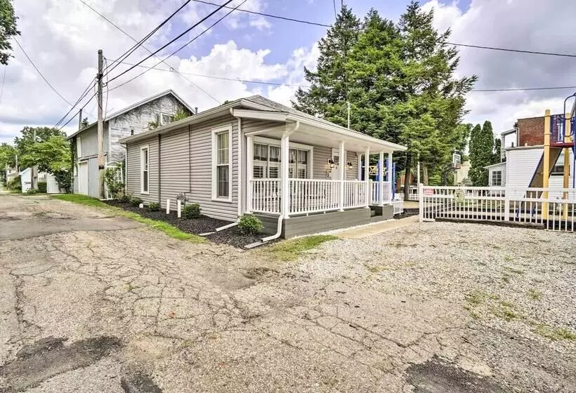 Quaint Mt Vernon Cottage Near Historic Dtwn!