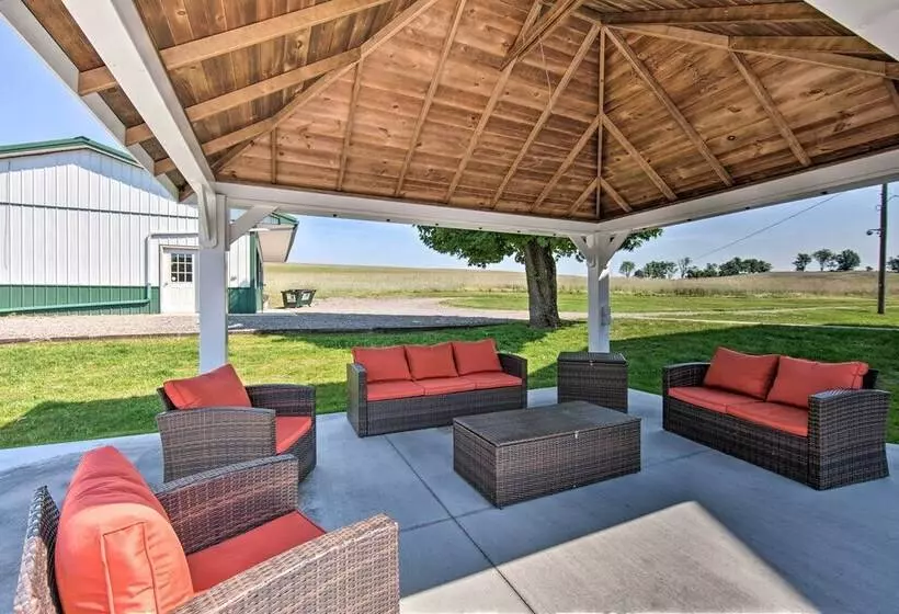 Remote Escape: Halifax Farmhouse W/ Pool & Hot Tub