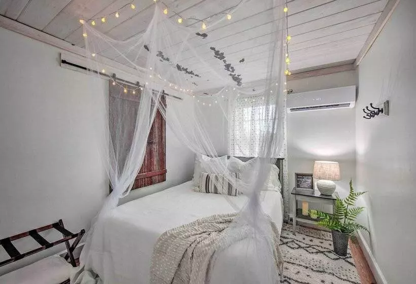 Remote Escape: Halifax Farmhouse W/ Pool & Hot Tub