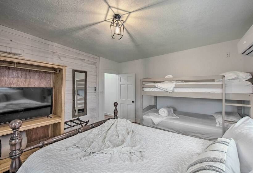 Remote Escape: Halifax Farmhouse W/ Pool & Hot Tub