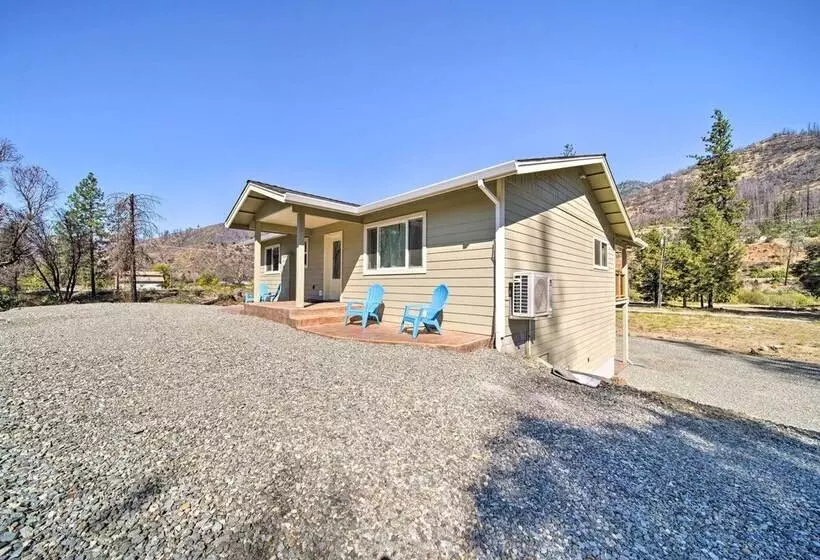 River Acres Retreat W/ Grill & River Access!