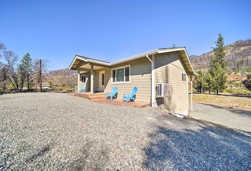 River Acres Retreat W/ Grill & River Access!