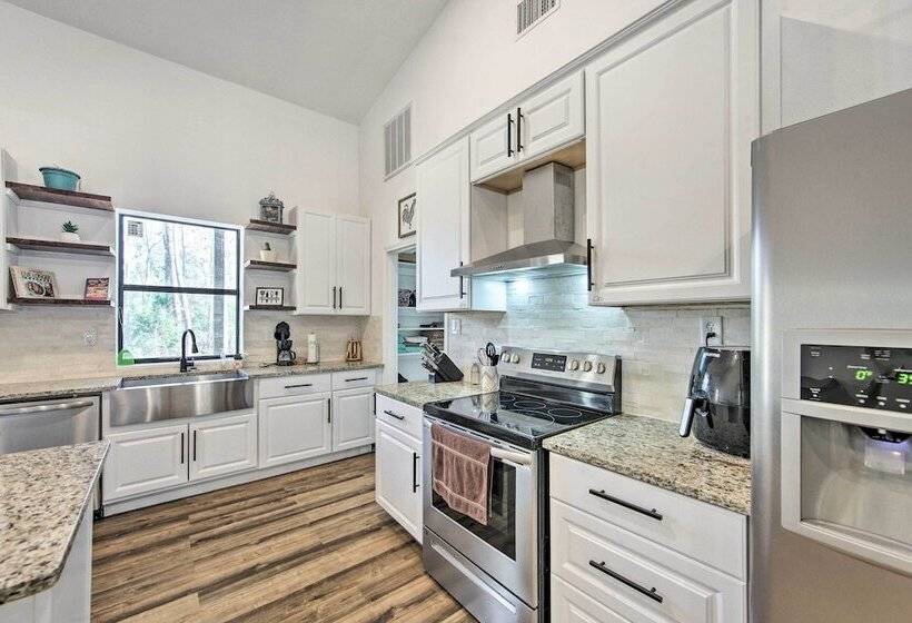 Rural Gilmer House W/ Covered Patio!