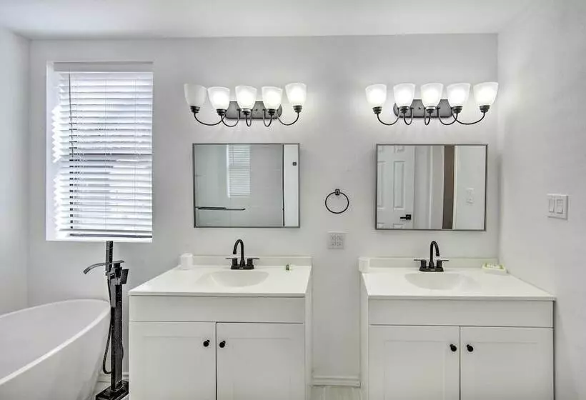 Rural Gilmer House W/ Covered Patio!