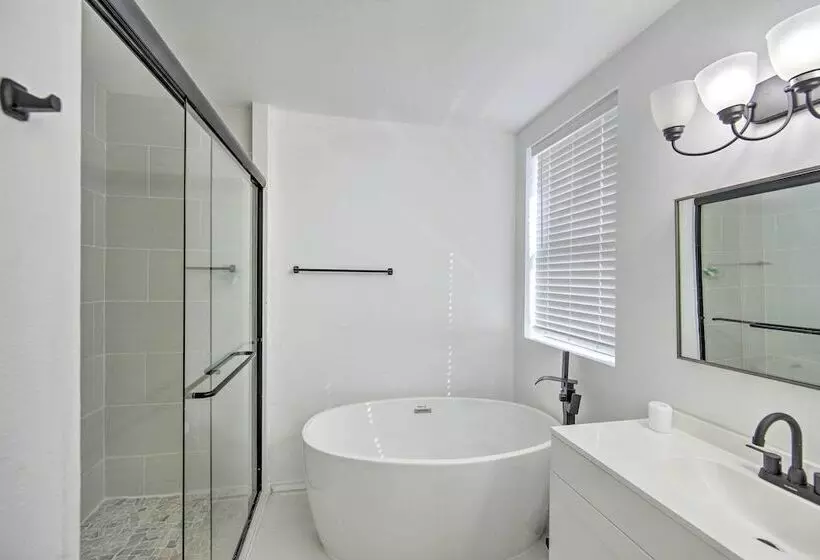 Rural Gilmer House W/ Covered Patio!