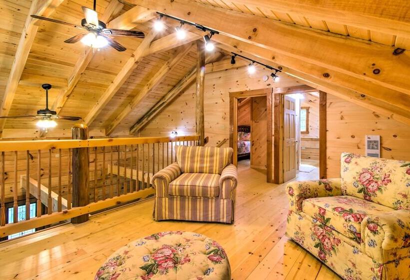 Scenic Trade Cabin W/ Deck Near Boone & App State!