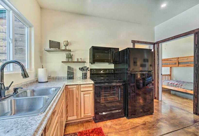 Serene Dolores Cabin W/ Patio & River Access!