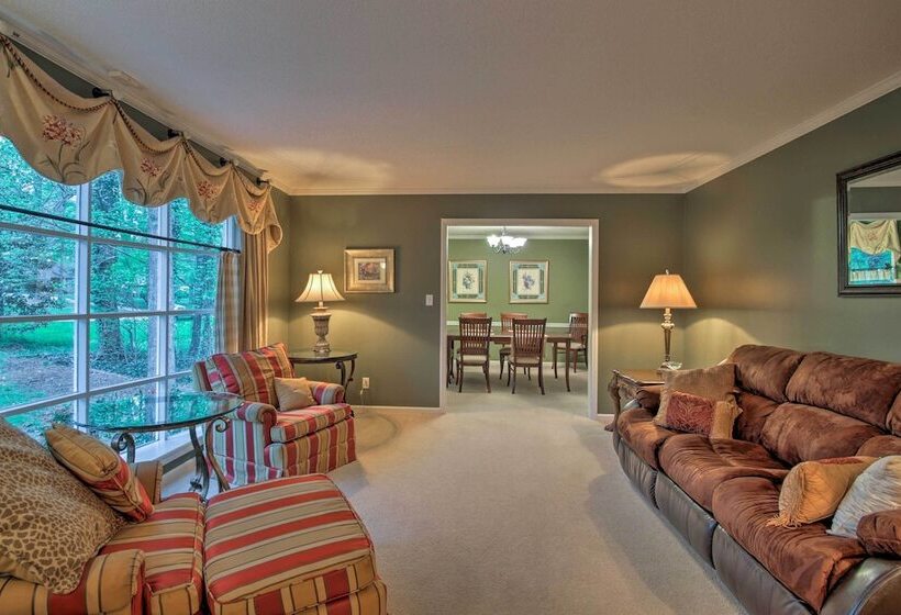 Spacious Family Home   17 Miles To Winston Salem!