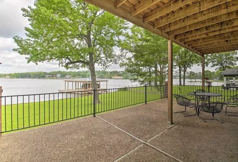 Spacious Hot Springs Home W/ Dock On Lake Hamilton