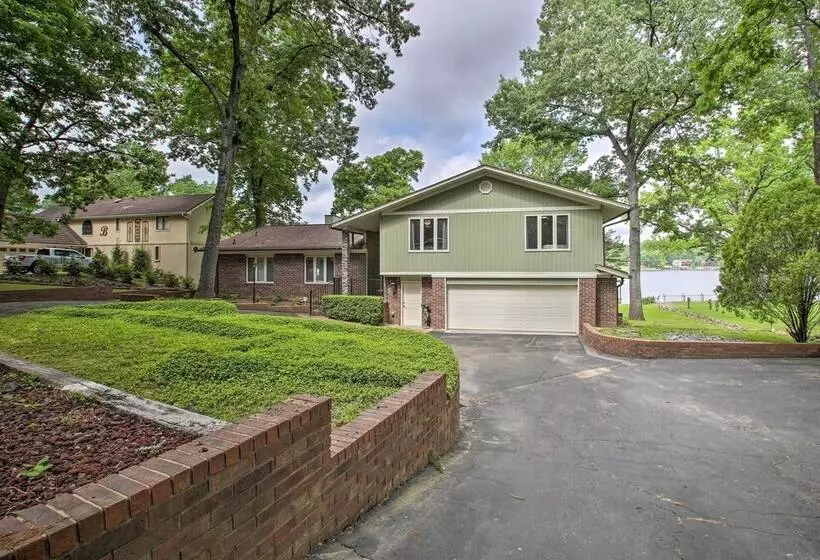 Spacious Hot Springs Home W/ Dock On Lake Hamilton