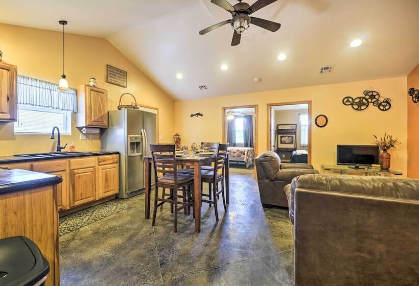 The Bunkhouse At Rolling Meadows Ranch W/ Grill!