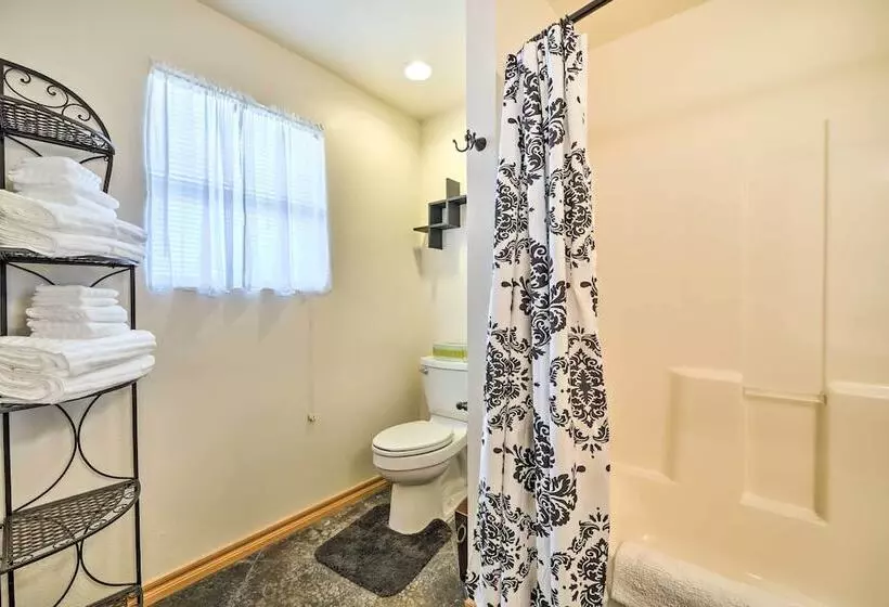 The Bunkhouse At Rolling Meadows Ranch W/ Grill!