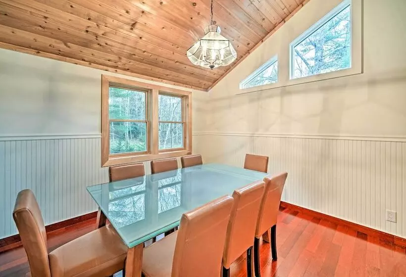 Upstate Hideaway By Hiking & Hunter Mountain!