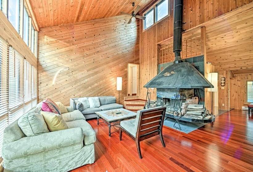 Upstate Hideaway By Hiking & Hunter Mountain!