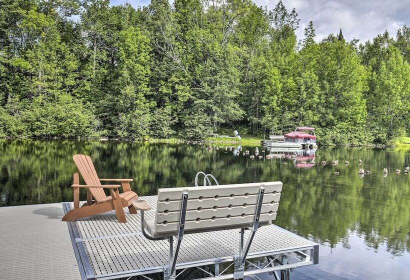 Waterfront Cottage W/ Dock On Papoose Lake!