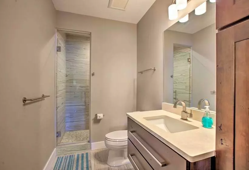 Waterfront Silver Lake Home W/ Private 40 Dock!