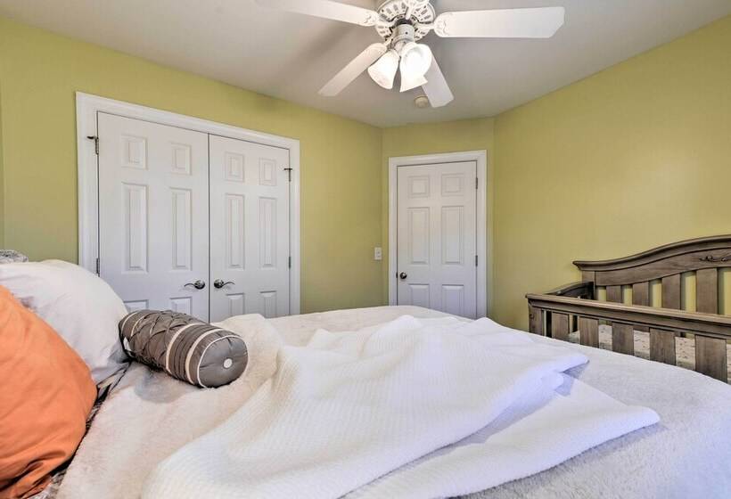 Wendell Home W/ Fenced Yard, Close To Raleigh