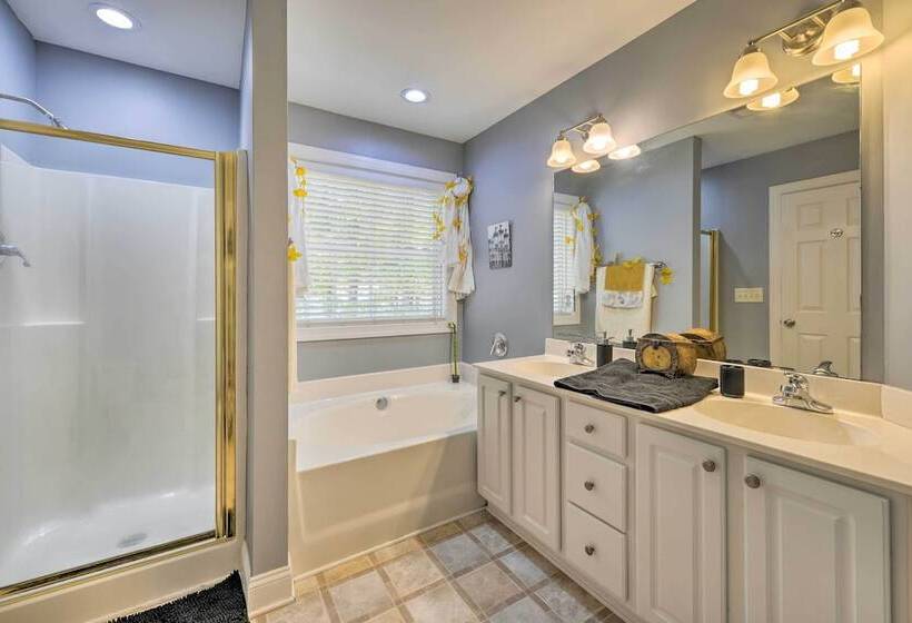 Wendell Home W/ Fenced Yard, Close To Raleigh