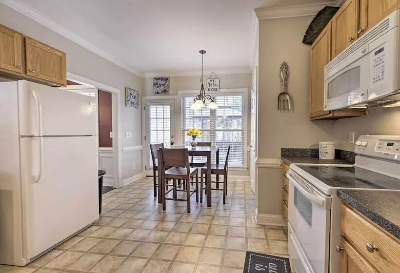 Wendell Home W/ Fenced Yard, Close To Raleigh