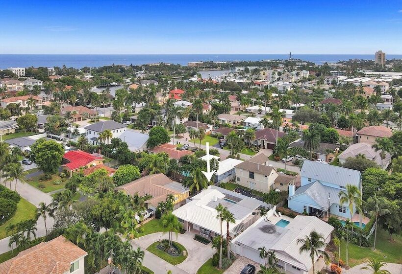 6 Br With Heated Pool Close To Beach