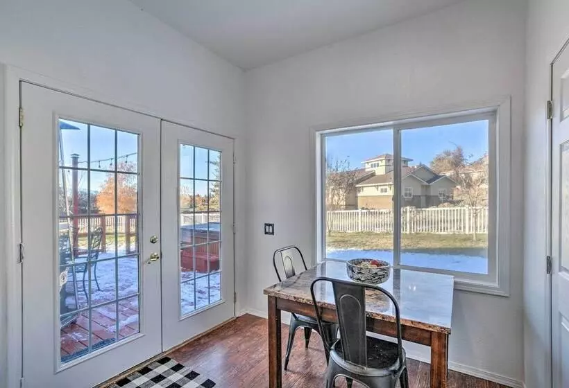 Alluring Home W/ Fire Pit < 1/2 Mi To Oit!