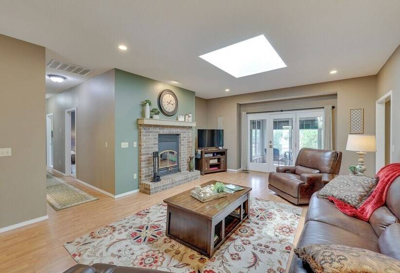 Bella Vista Home W/ Kayaks & Deck On Loch Lomond!