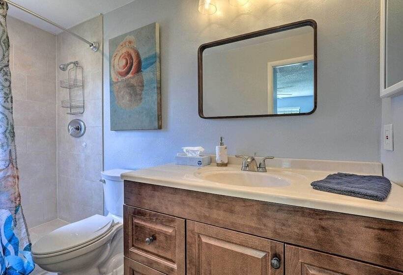 Lanai & Pond At Tranquil Bradenton Retreat!