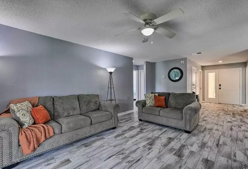 Lanai & Pond At Tranquil Bradenton Retreat!