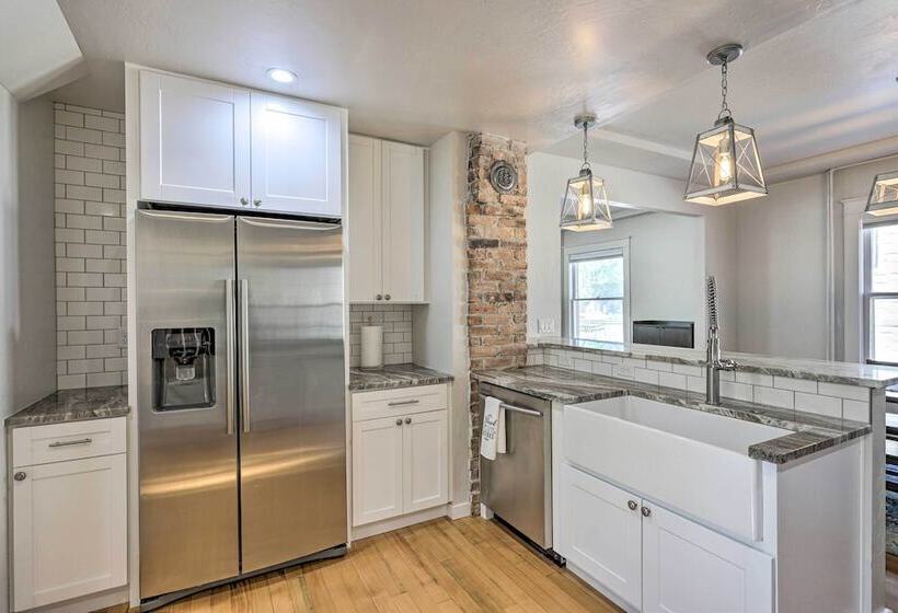 Charming Downtown Fruita Home: Hike & Explore