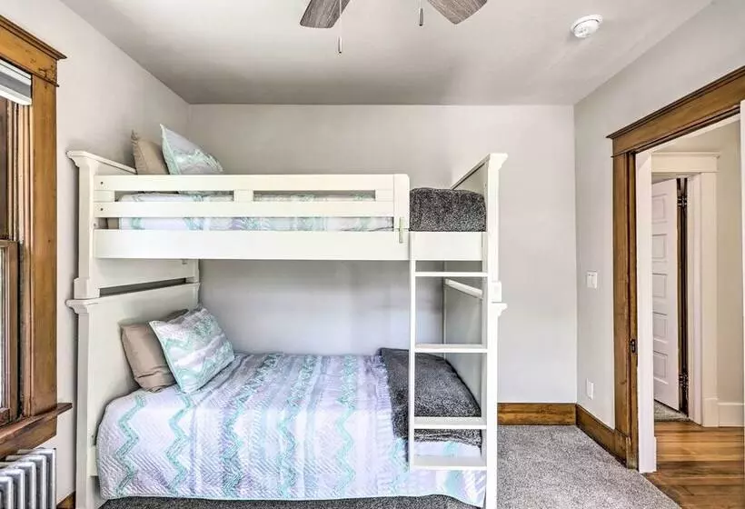 Charming Downtown Fruita Home: Hike & Explore