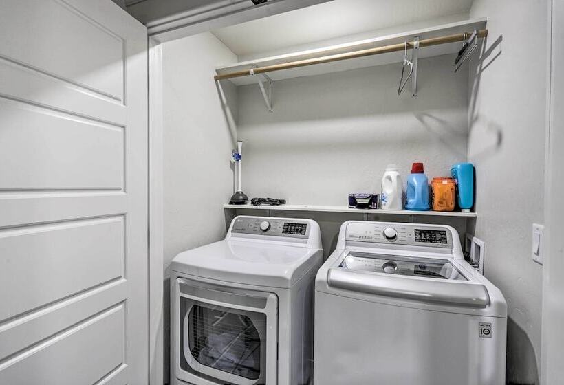 Charming Downtown Fruita Home: Hike & Explore