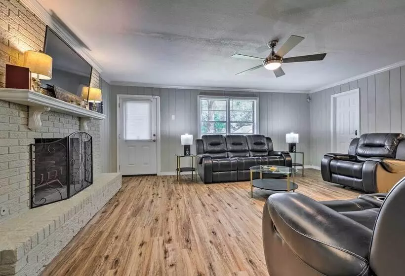 Charming Gulfport Home ~ 2 Mi To Marina