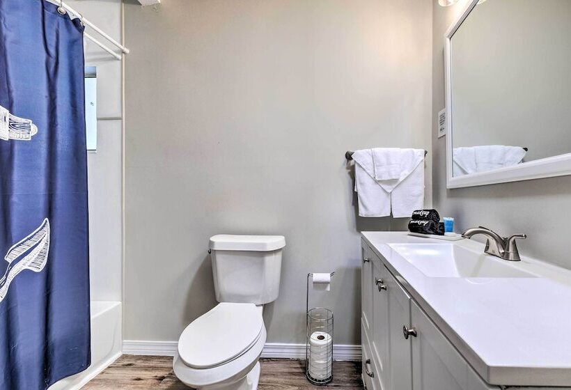 Charming Gulfport Home ~ 2 Mi To Marina