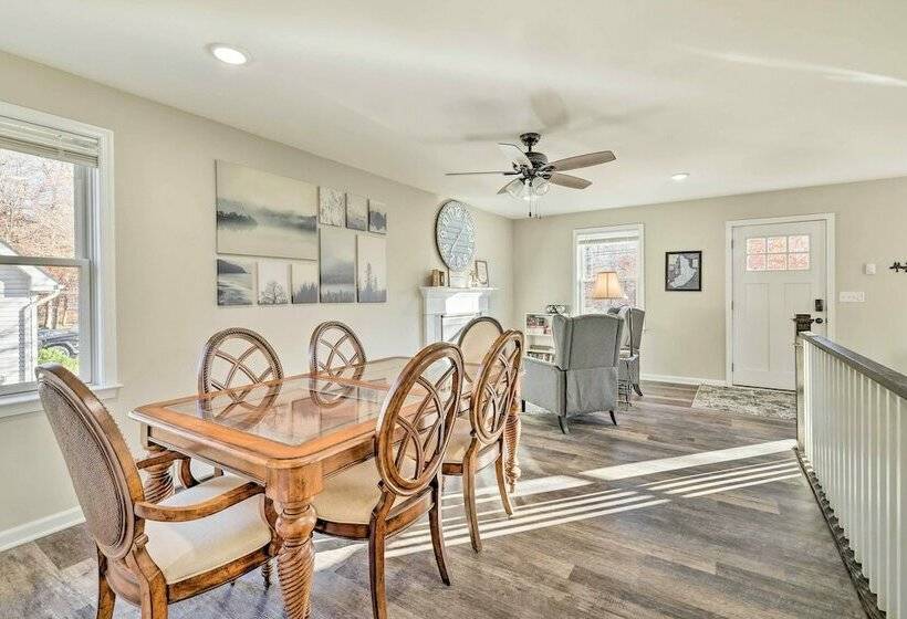 Charming Tobyhanna Home: Game Room, Fireplace