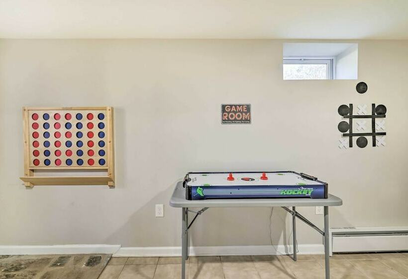 Charming Tobyhanna Home: Game Room, Fireplace