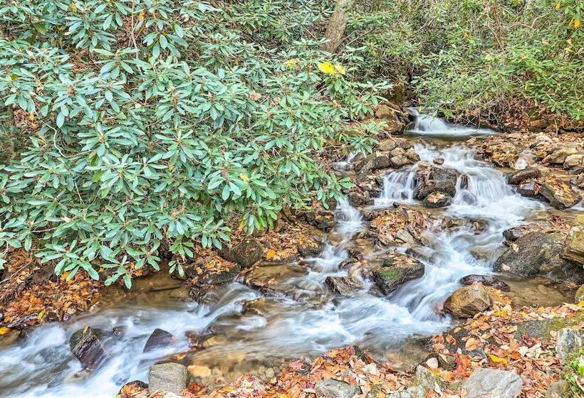 Creekside Retreat   Mins To Slopes & Trails!